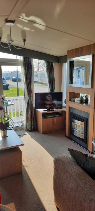 Church Farm Haven Holiday Park Pagham Exteriör bild
